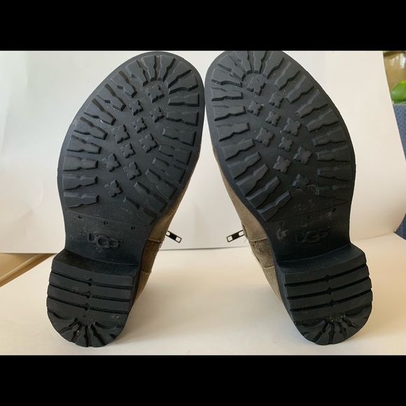 Ugg | Benson Waterproof Ankle Boots - Picture 11 of 11